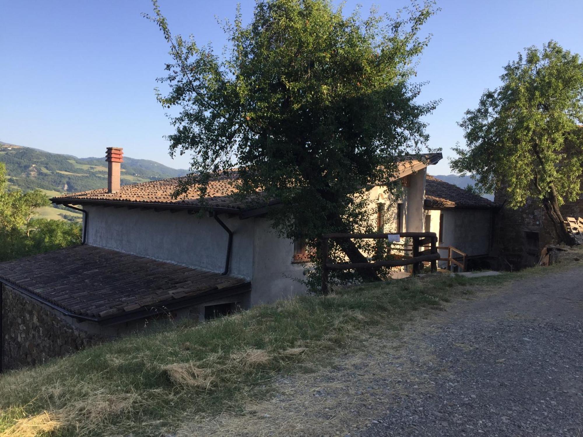 Casa Nella Natura A 보비오 외부 사진